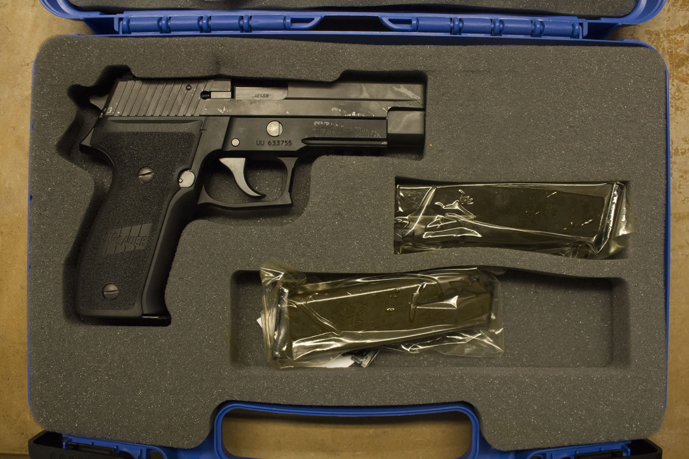 Sig Sauer P226r 40 Sandw Police Trades New In Box With 3 Mags And Rail 