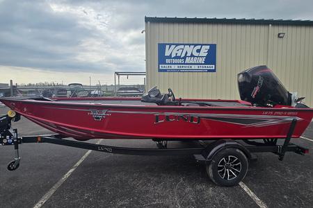 Lund 1875 Pro V Bass XS with Mercury 200 XL Pro XS