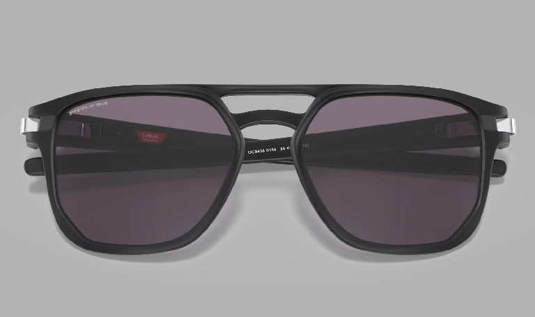 OAKLEY Latch Beta