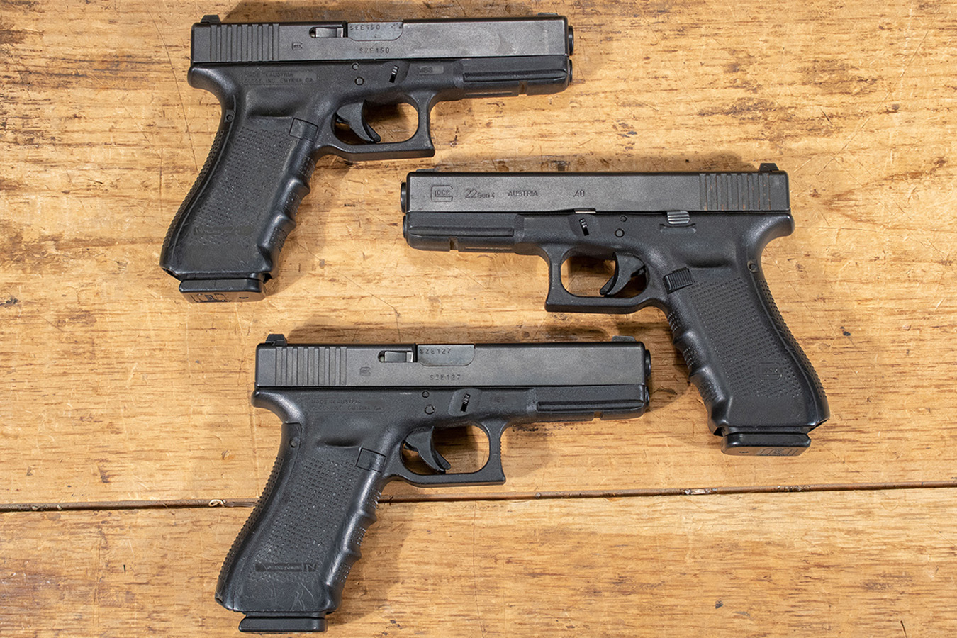 Glock 22 Gen4 40 S&W Police Trade-in Pistols with Night Sights (Fair Condition)
