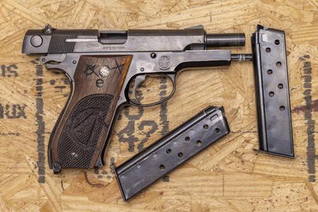 SMITH AND WESSON 39-2 9mm DA/SA Police Trade-In Pistol