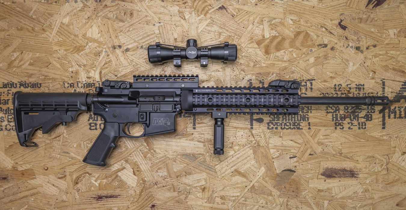 Smith & Wesson M&P15 5.56 NATO Police Trade-In AR with Optic (Mag Not Inlcuded)