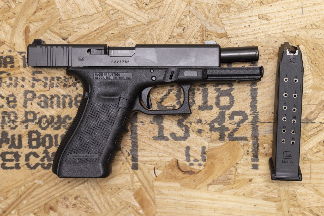 GLOCK GLOCK 22 GEN4 .40 SW POLICE TRADE-IN PISTOL