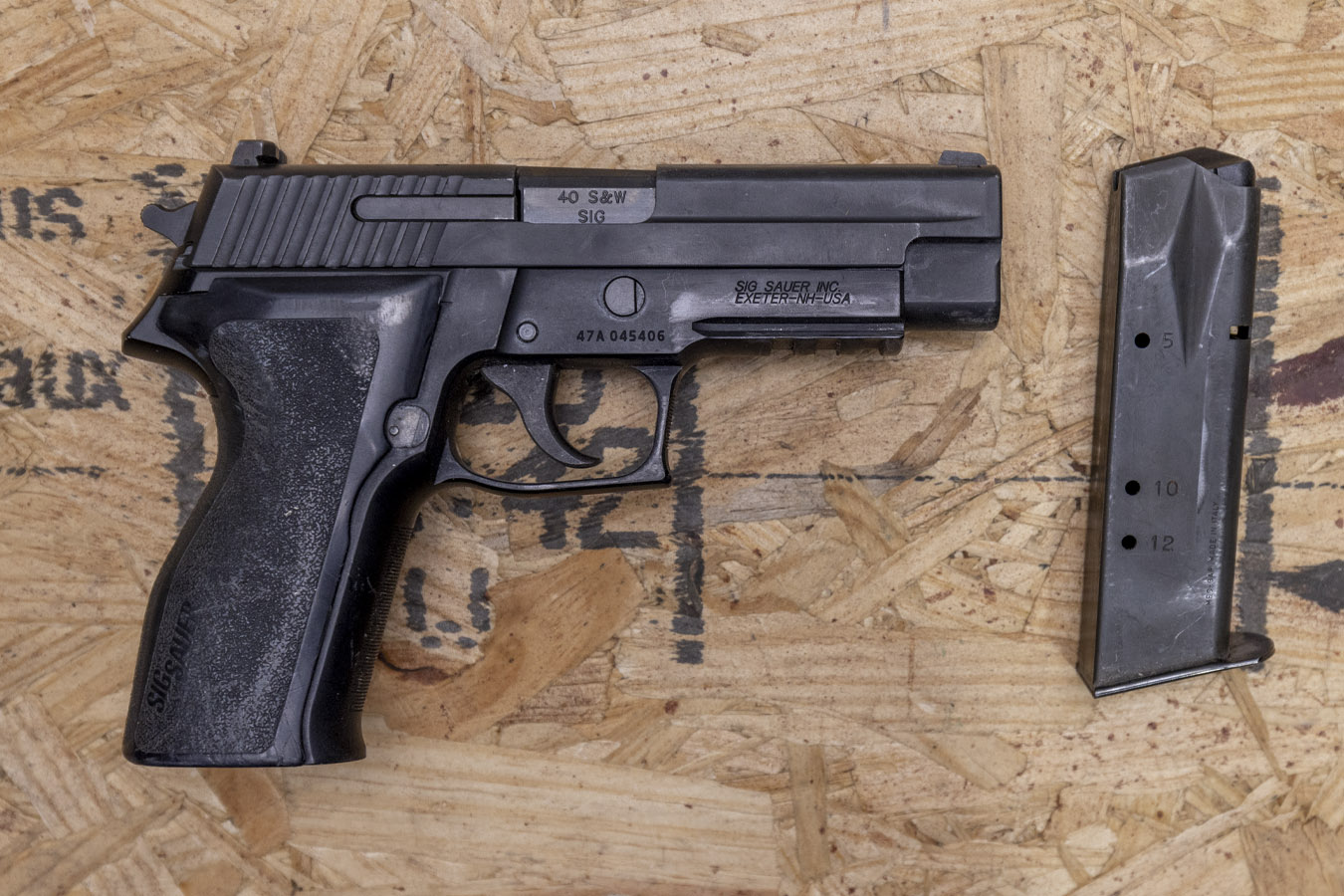 Sig Sauer P226R 40 S&W DASA Police Trade-In Pistol