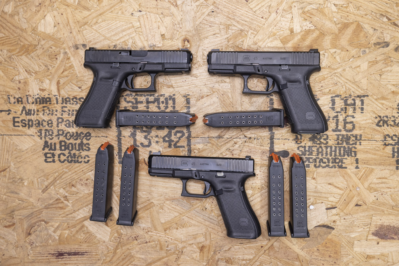 Glock 45 9mm Police TradeIn Pistols with Night Sights (Very Good