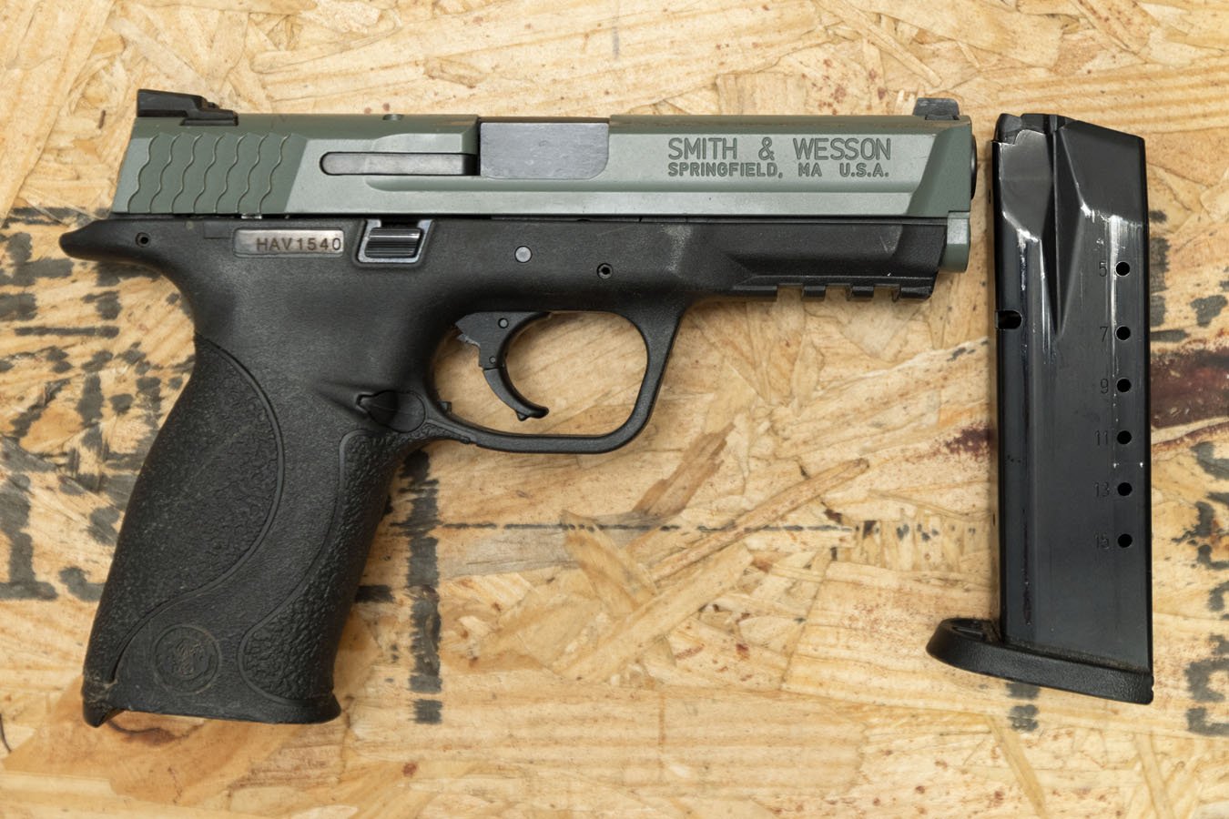 Smith & Wesson M&P40 40 S&W Police Trade-In Pistol with OD Green Slide