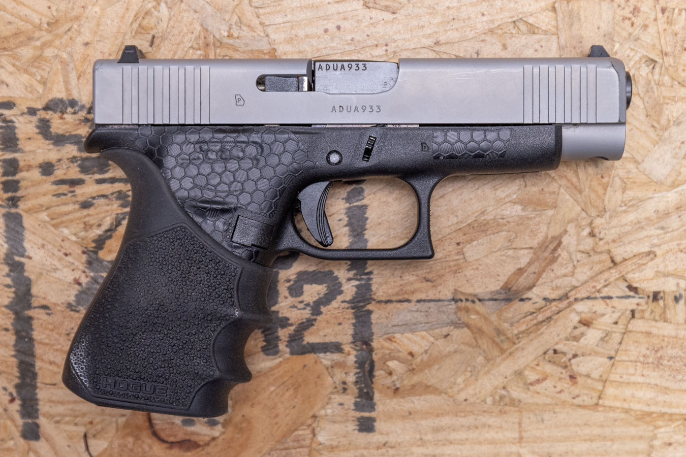 Glock 48 9mm Police Trade-In Pistol w/Hogue Grips (Mag Not Included)