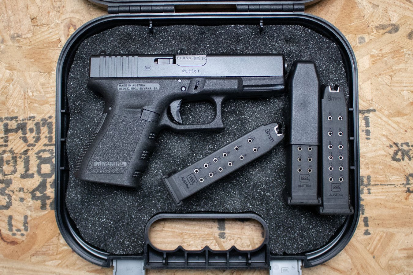 Glock 19 Gen3 9mm Police Trade-Ins with Extra Magazines (Excellent Condition)