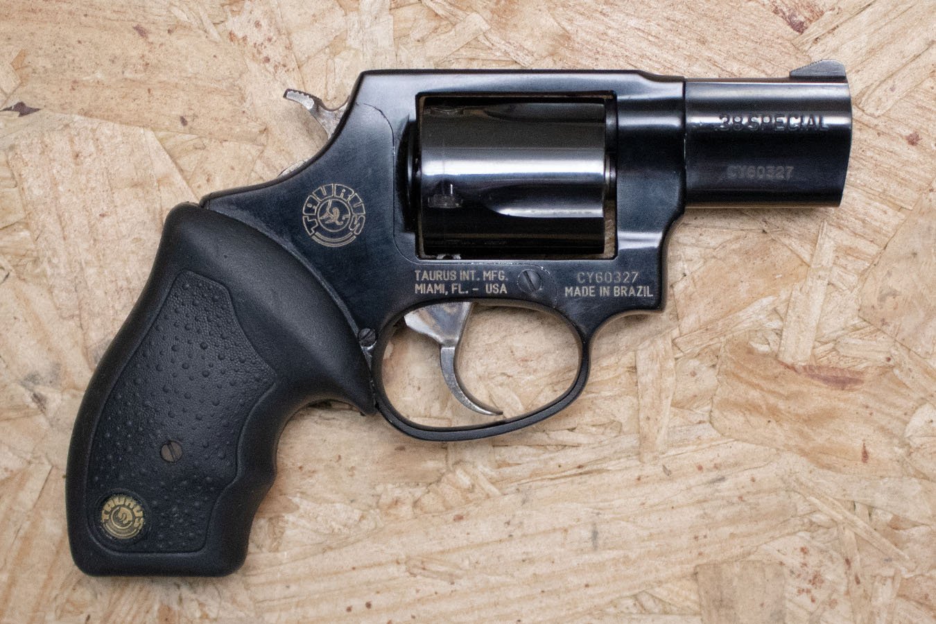 Taurus 85 Ultra-Lite 38 Special Police Trade-In Revolver with Rubber Grips