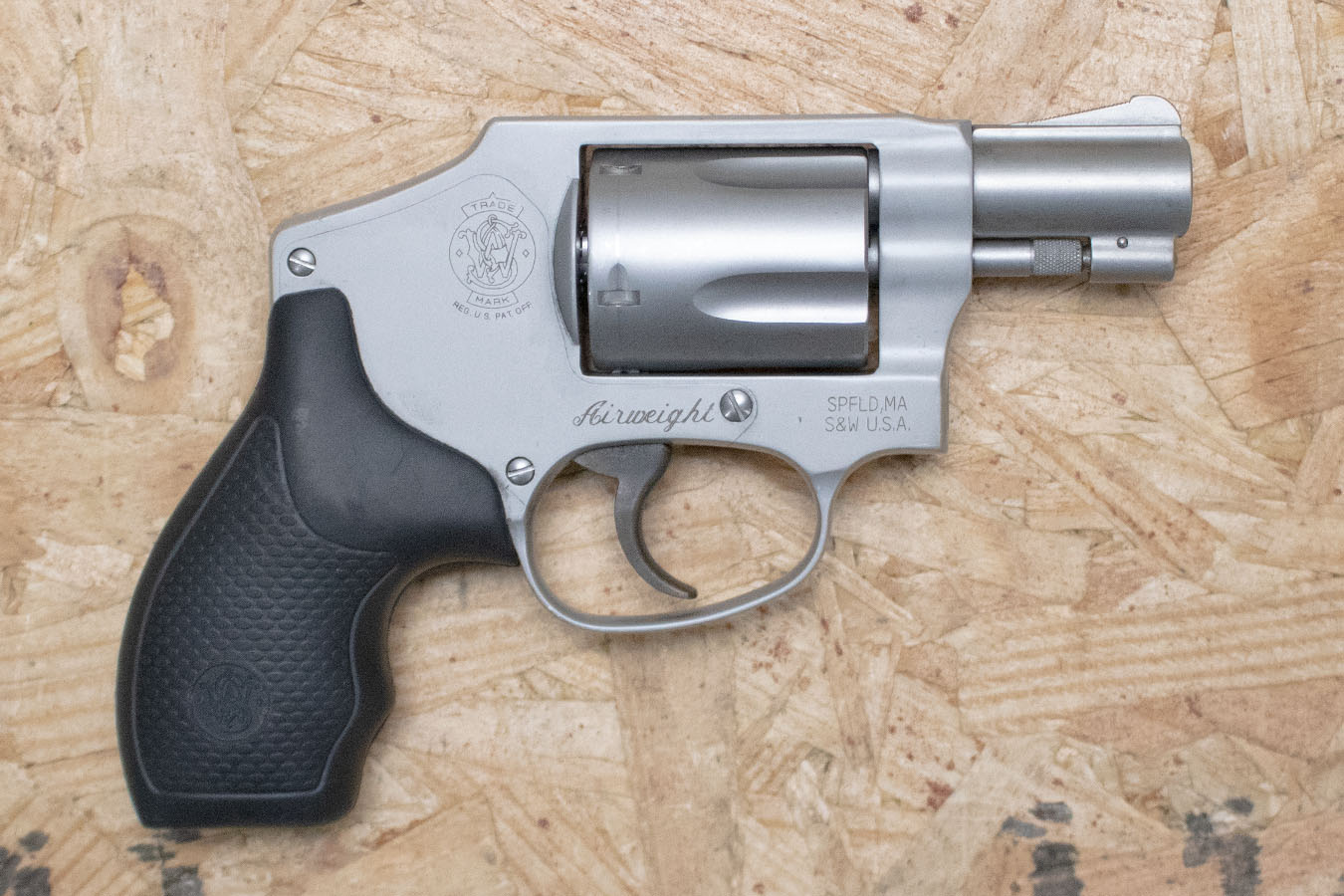 Smith & Wesson 642-2 Airweight 38 Special Police Trade-In Revolver with Enclosed Hammer