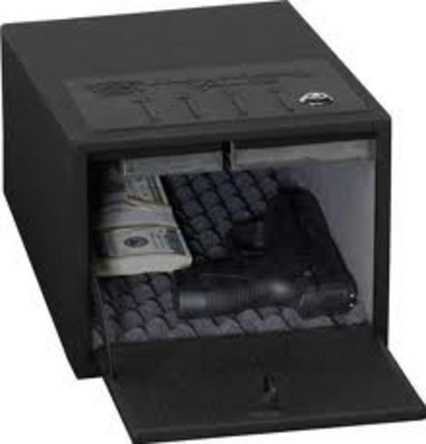 BULLDOG DELUXE DIGITAL PISTOL VAULT Vance Outdoors