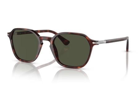 PO3256S SUNGLASSES WITH HAVANA FRAMES AND GREEN LENSES