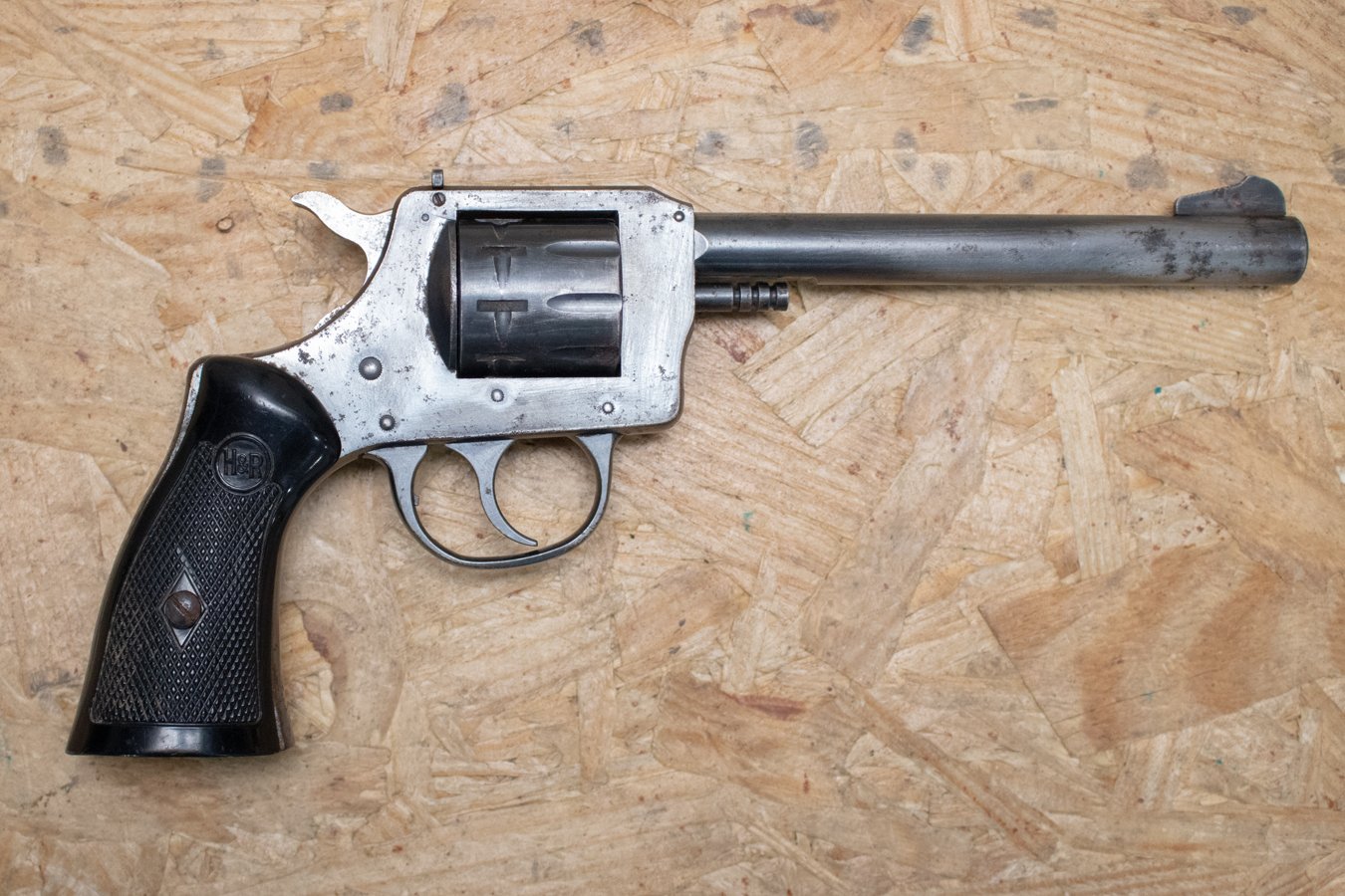 H&R 929 22LR Police Trade-In Revolver