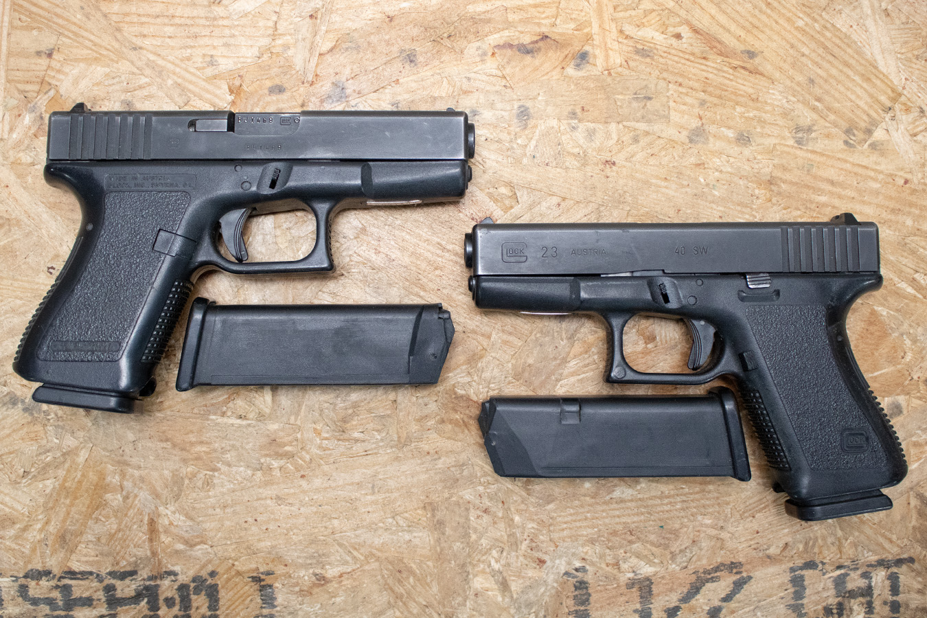 Glock 23 Gen2 40 S&W Police Trade-In Pistols (Very Good Condition)