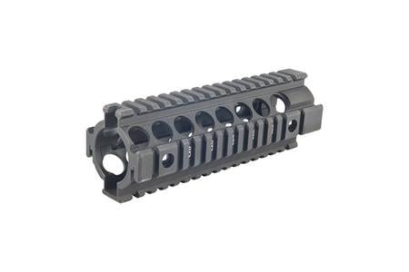 GEN 2, 2-PIECE CARBINE LENGTH FREE-FLOAT FOREND