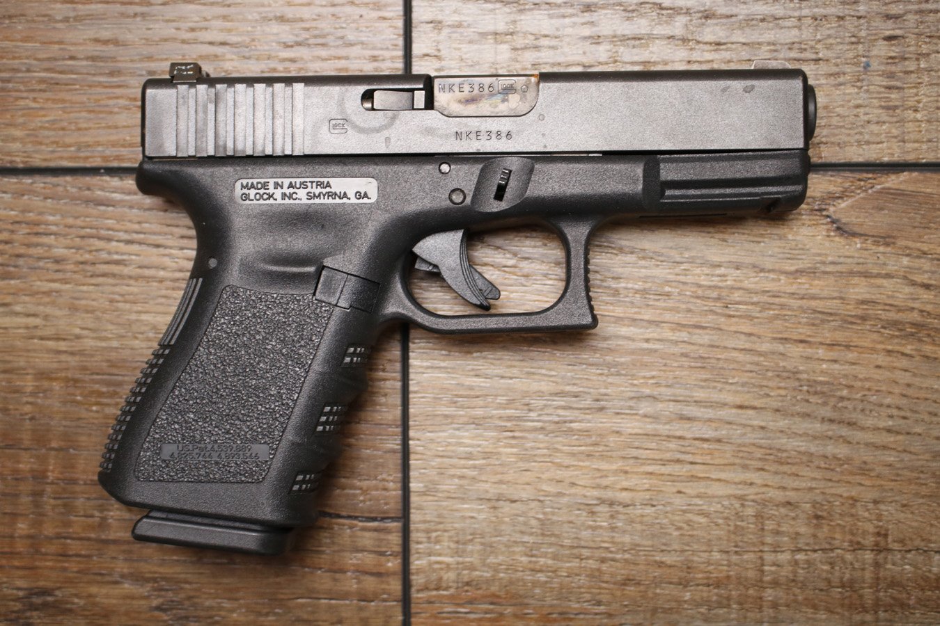 Glock 23 Gen3 40 S&W Police Trade-in Pistol