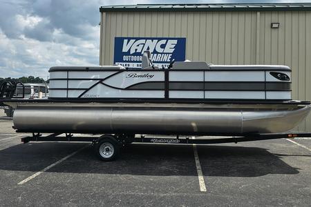 LEGACY 223 NAVIGATOR 