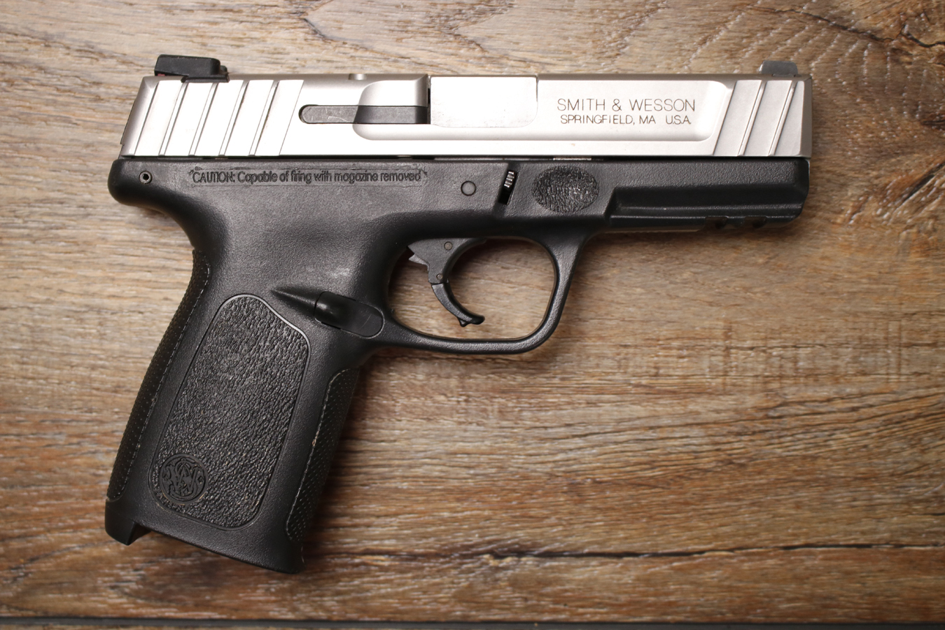 Smith & Wesson SD9VE 9mm Police Trade-In Pistol (No Magazine)