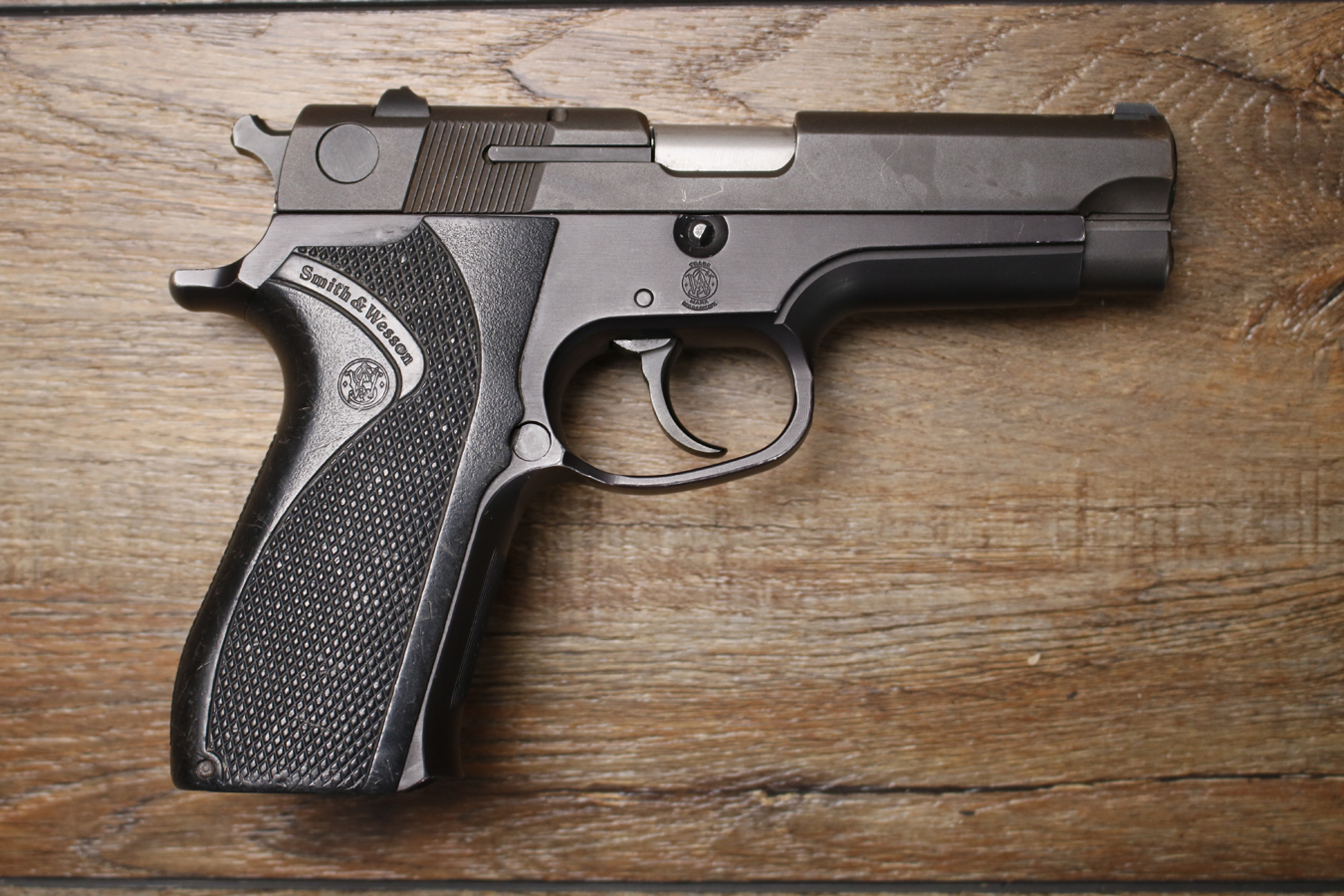 Smith & Wesson 915 9mm Police Trade-In Pistol (No Magazine)
