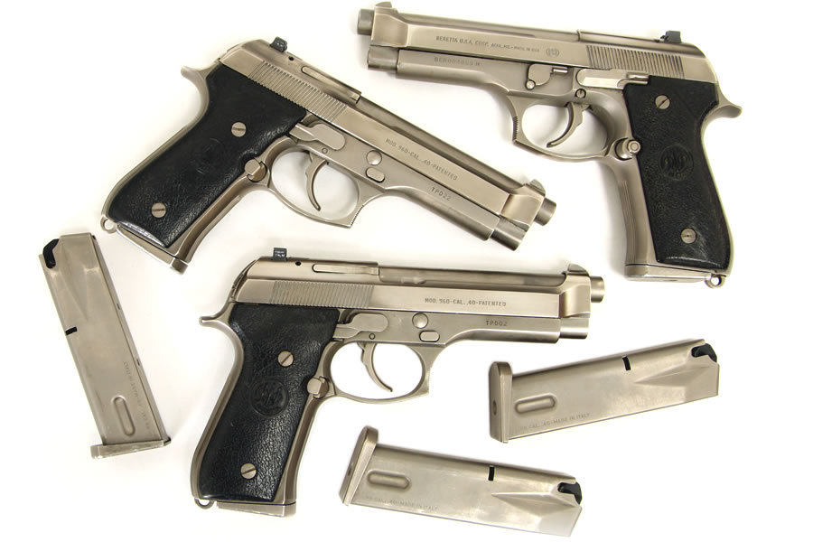 BERETTA 96D 40SW DAO STAINLESS POLICE TRADES