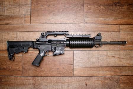 XM15-E2S 5.56MM CARRY HANDLE POLICE TRADE-IN
