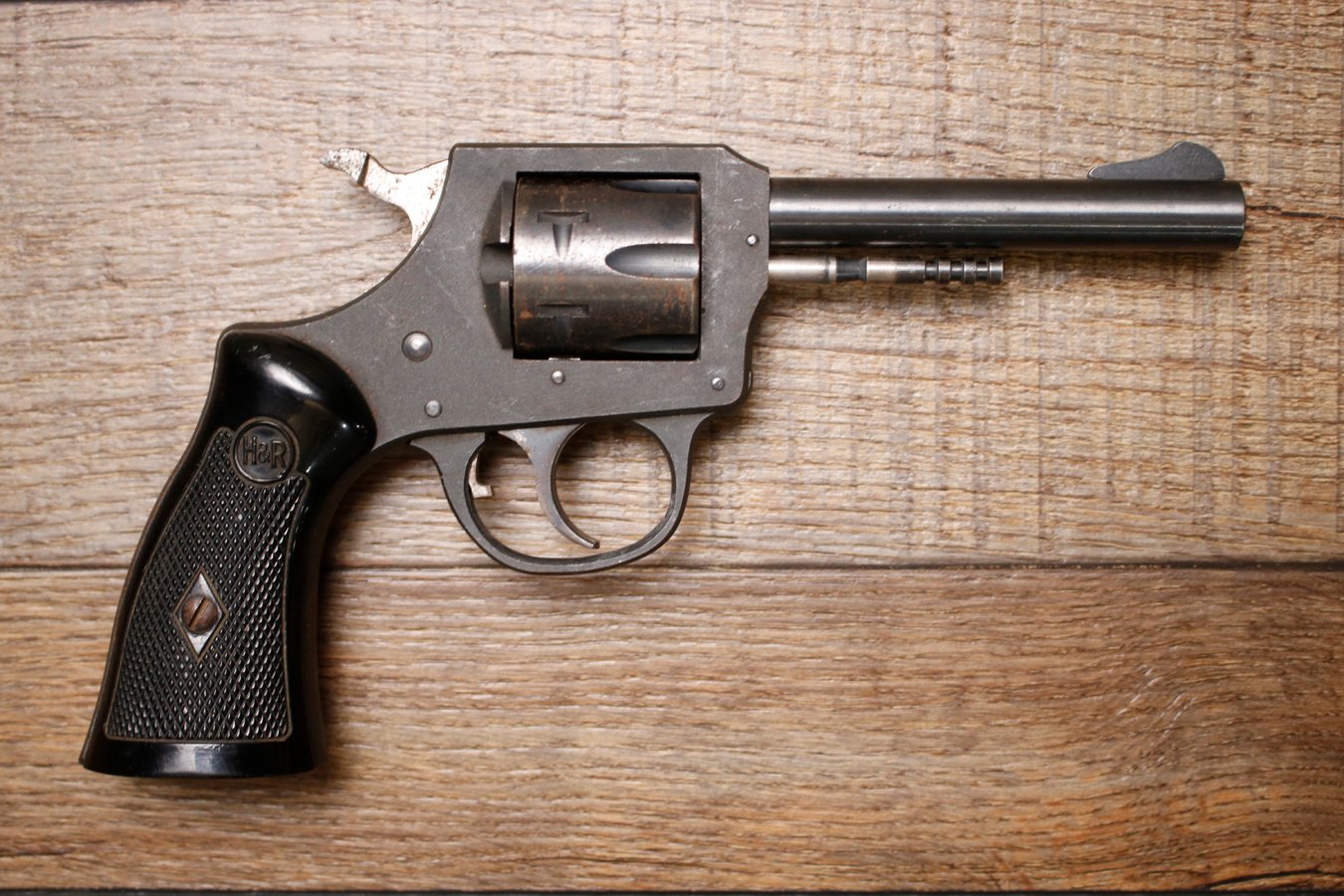 H&R 622 22 LR Police Trade-In Revolver