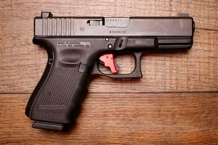 GLOCK 19GEN4 9MM USED 