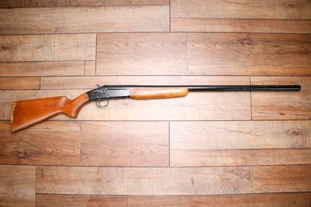 SINGLE SHOT 12GA USED 