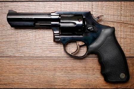 TAURUS 82 38 SPECIAL USED