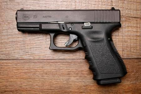GLOCK 23 40 SW USED