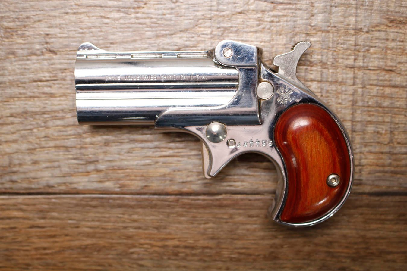 Davis DM-22 22 WMR Police Trade-In Derringer