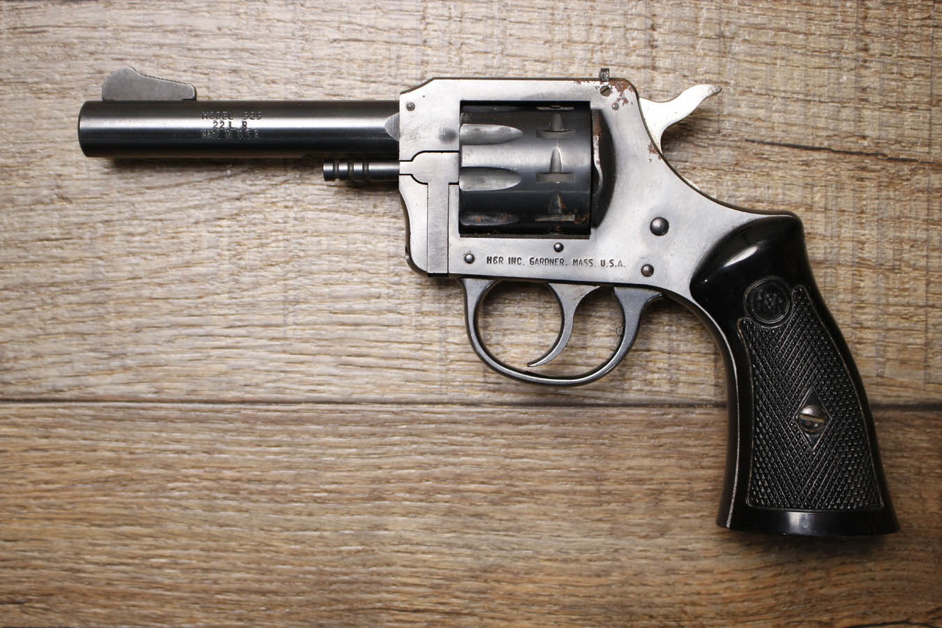 H&R 929 22 LR Police Trade-In Revolver