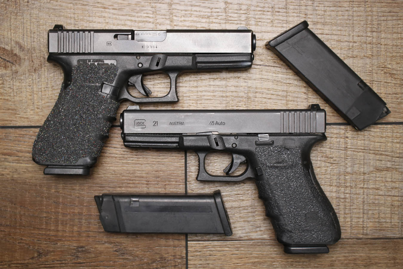 Glock 21 Gen 3 45 ACP Stippled Police Trade-In Pistol (Very Good Condition)