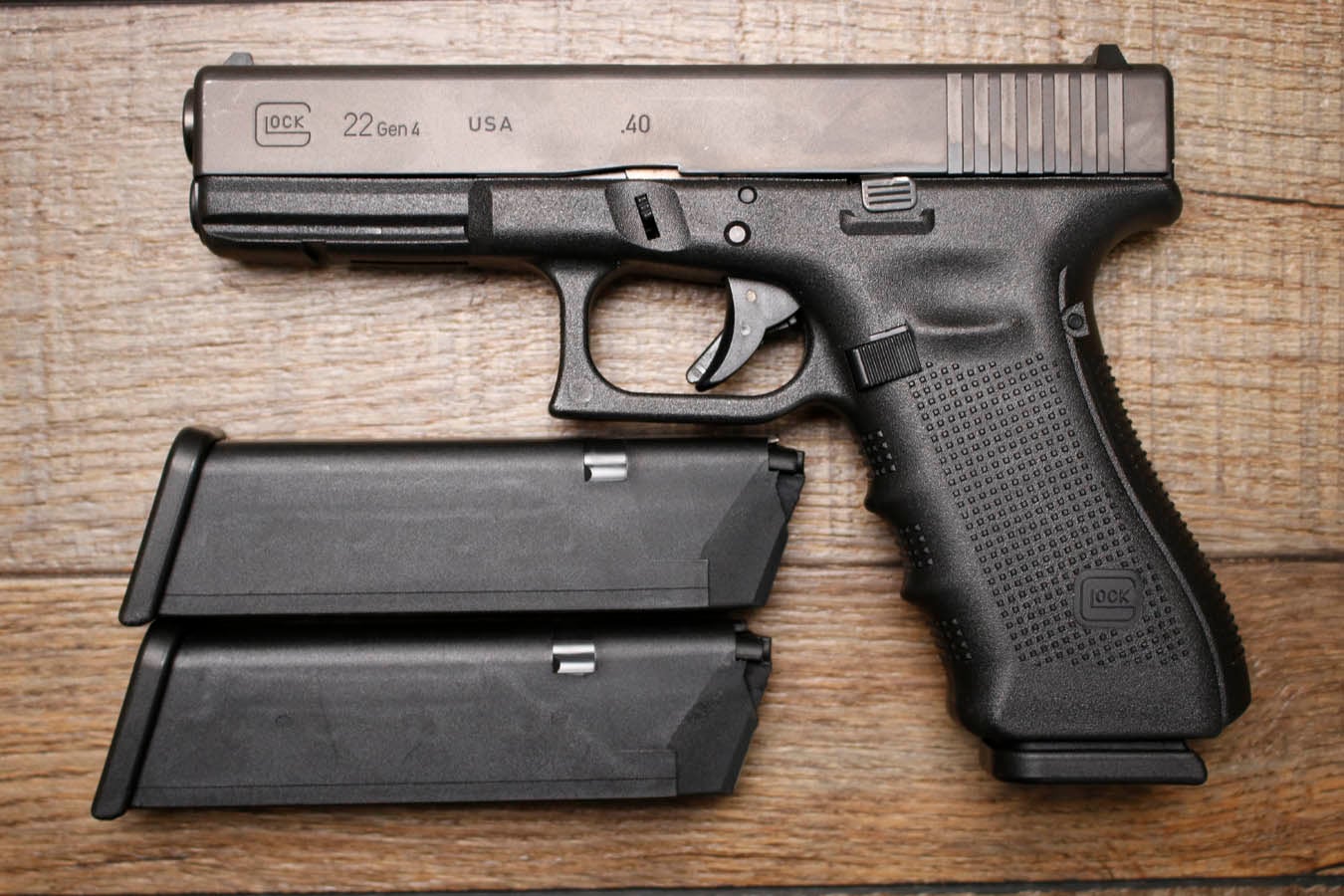 Glock 22 Gen 4 40 S&W Police Trade-In Pistol with Three Magazines