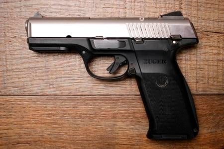 RUGER SR40 40 SW USED