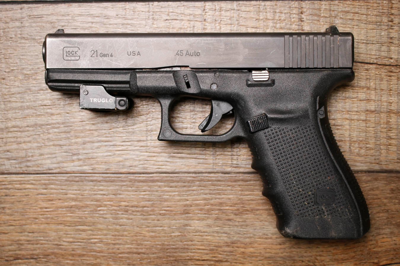 Glock 21 Gen 4 45 ACP Police Trade-In Pistol with Tru Glo Laser (No Magazine)