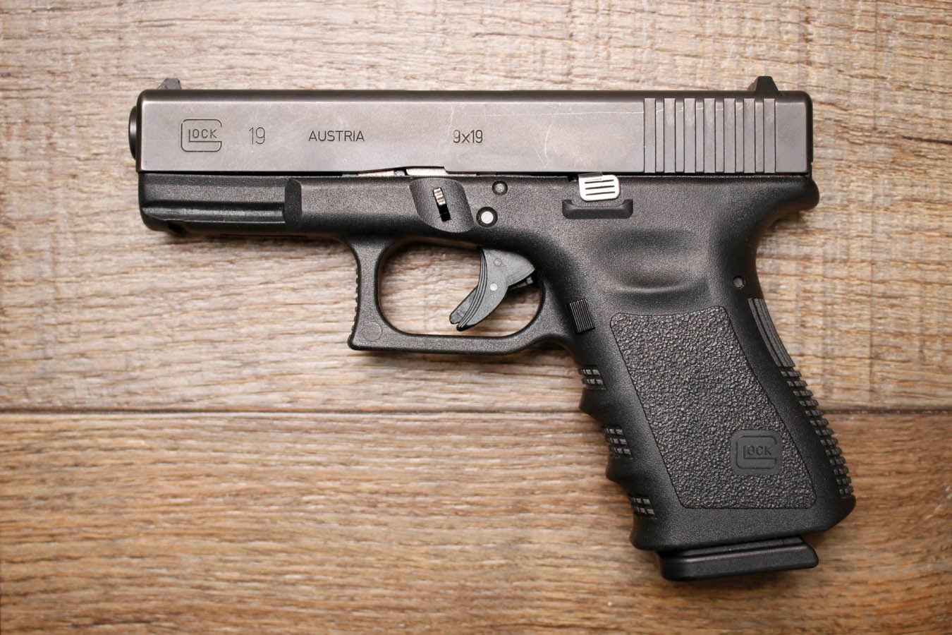 Glock 19 Gen3 9mm Police Trade-In Pistol