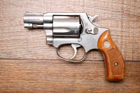SMITH AND WESSON 60 38 SW SPECIAL USED
