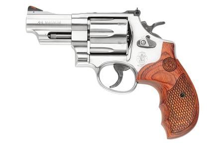 629 44MAG DELUXE W/ TEXTURED WOOD GRIPS