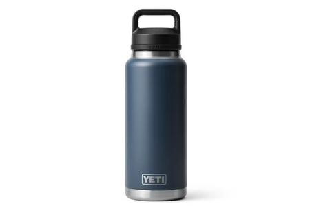 RAMBLER 36 OZ BOTTLE CHUG NAVY