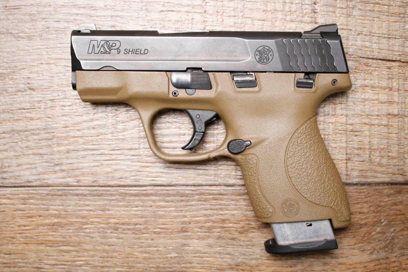 Smith & Wesson M&P9 Shield 9mm Police Trade-In Pistol with FDE Frame