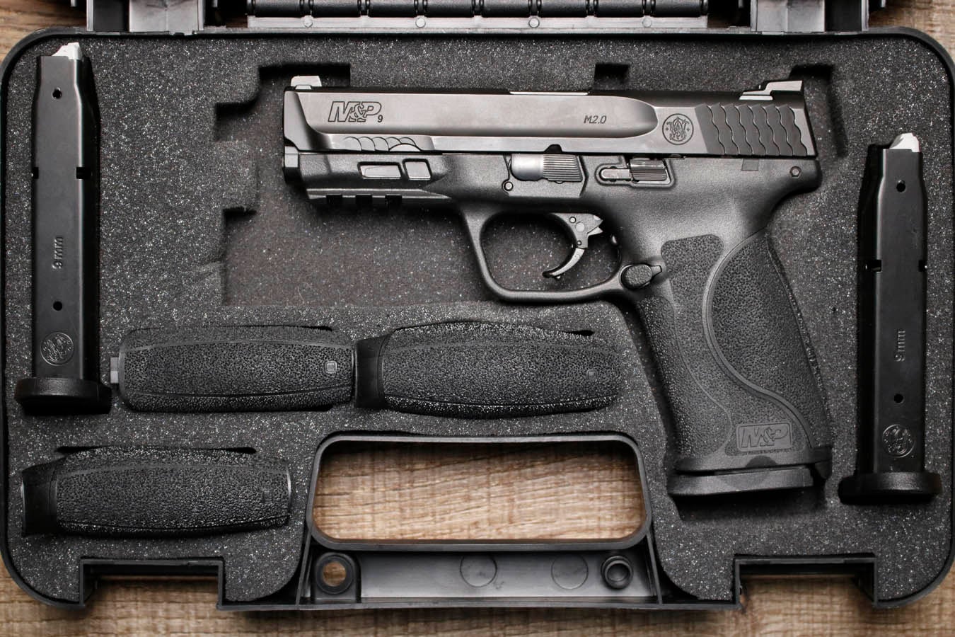 Smith & Wesson M&P9 M2.0 9mm New In Box Police Trade-in Pistol with Three Magazines