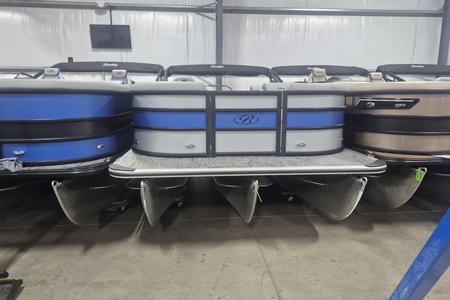 2026 BENTLEY 223 BOLT 