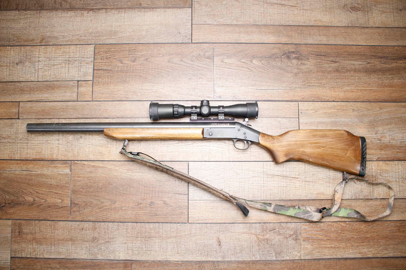 New England Firearms Pardner Tracker II Plus 12GA Police Trade-In Shotgun with Scope