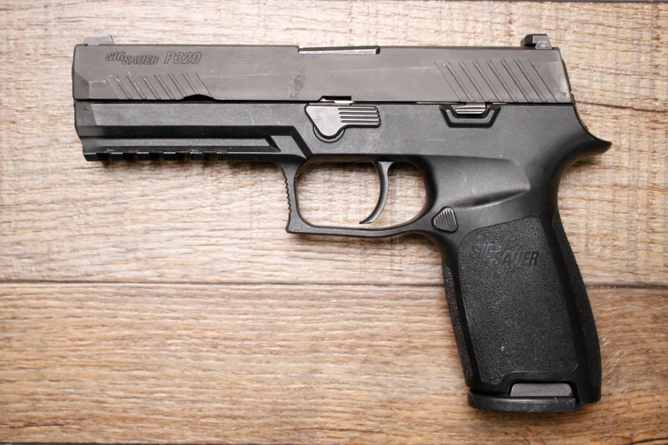 Sig Sauer P320 9mm Police Trade-In Pistol (Very Good Condition)