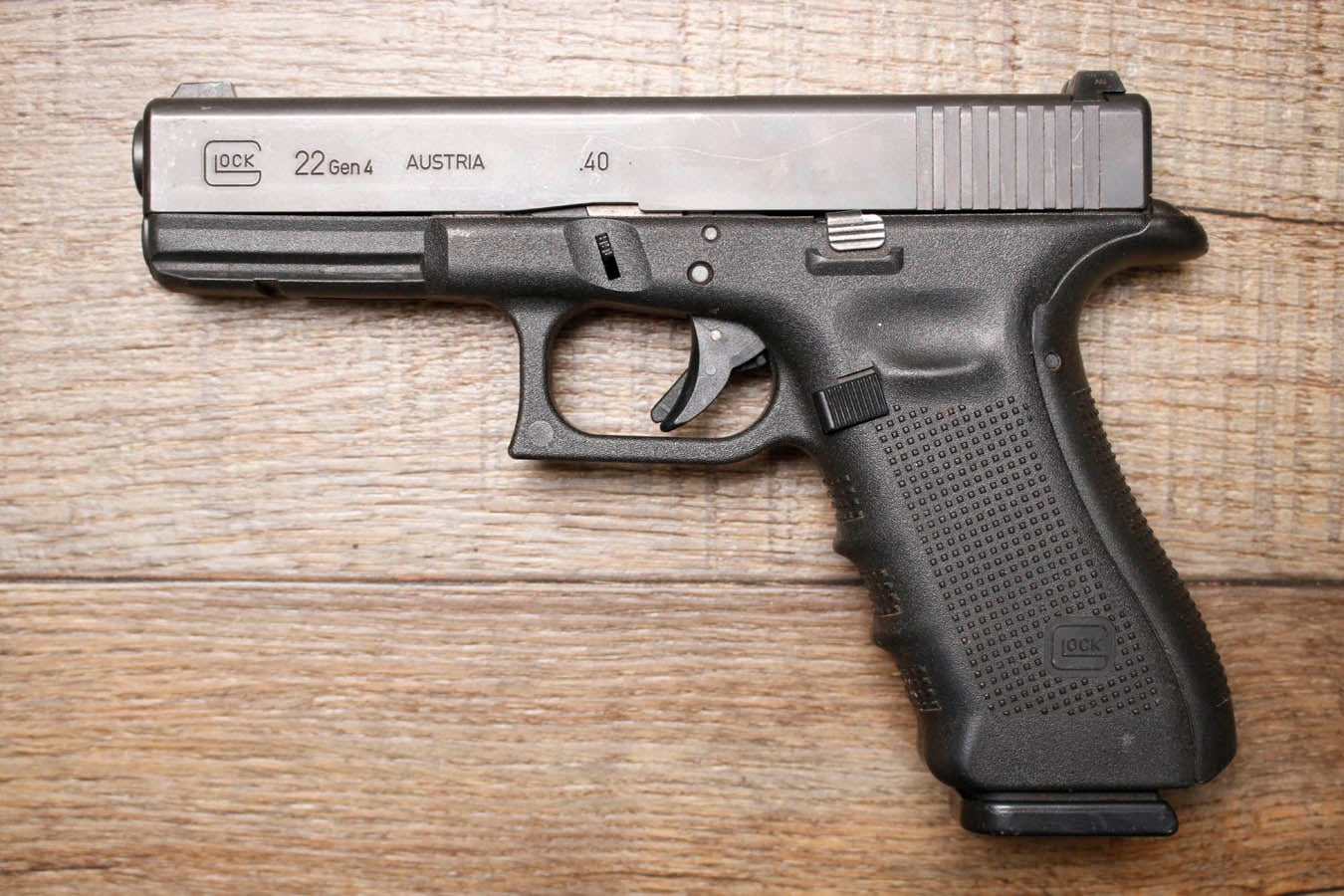 Glock 22 Gen 4 40 S&W Police Trade-In Pistol
