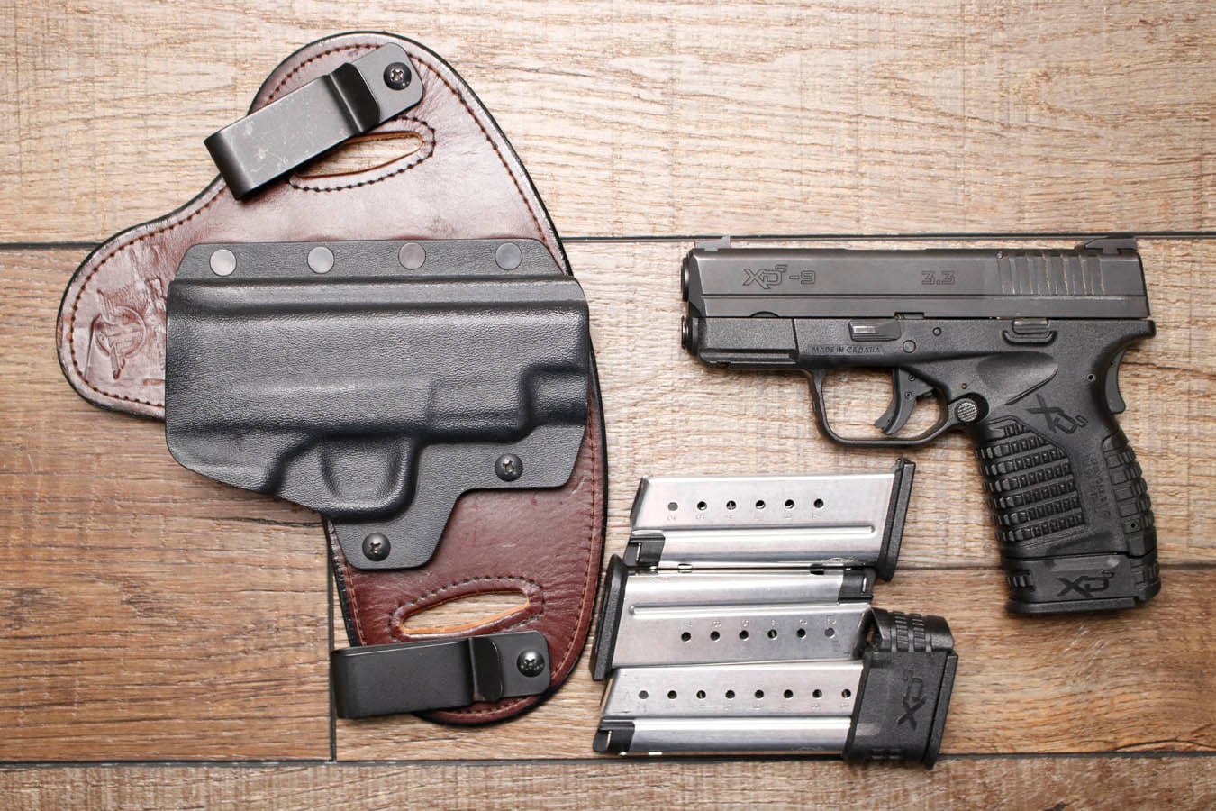 Springfield XDS-9 9mm Police Trade-In Pistol with Holster and 4 Magazines