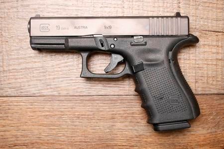 GLOCK 19 GEN4 9 MM USED