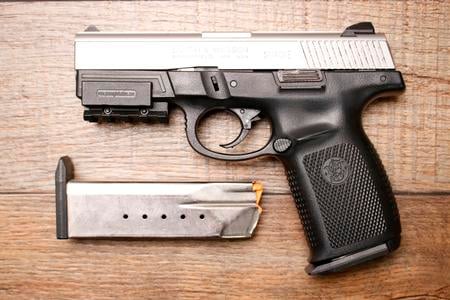 SMITH AND WESSON SMITH AND WESSON SW40VE 40 SW USED