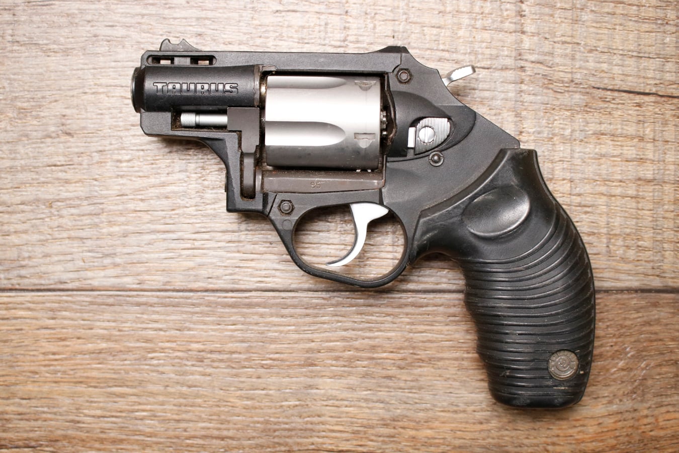 Taurus 85 Poly Protector 38 SPL Police Trade-In Revolver
